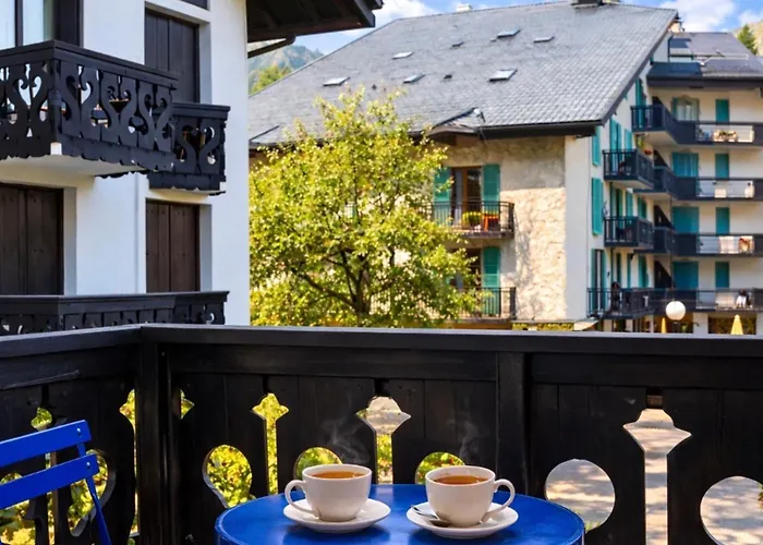 Cosy Nest Near Center *